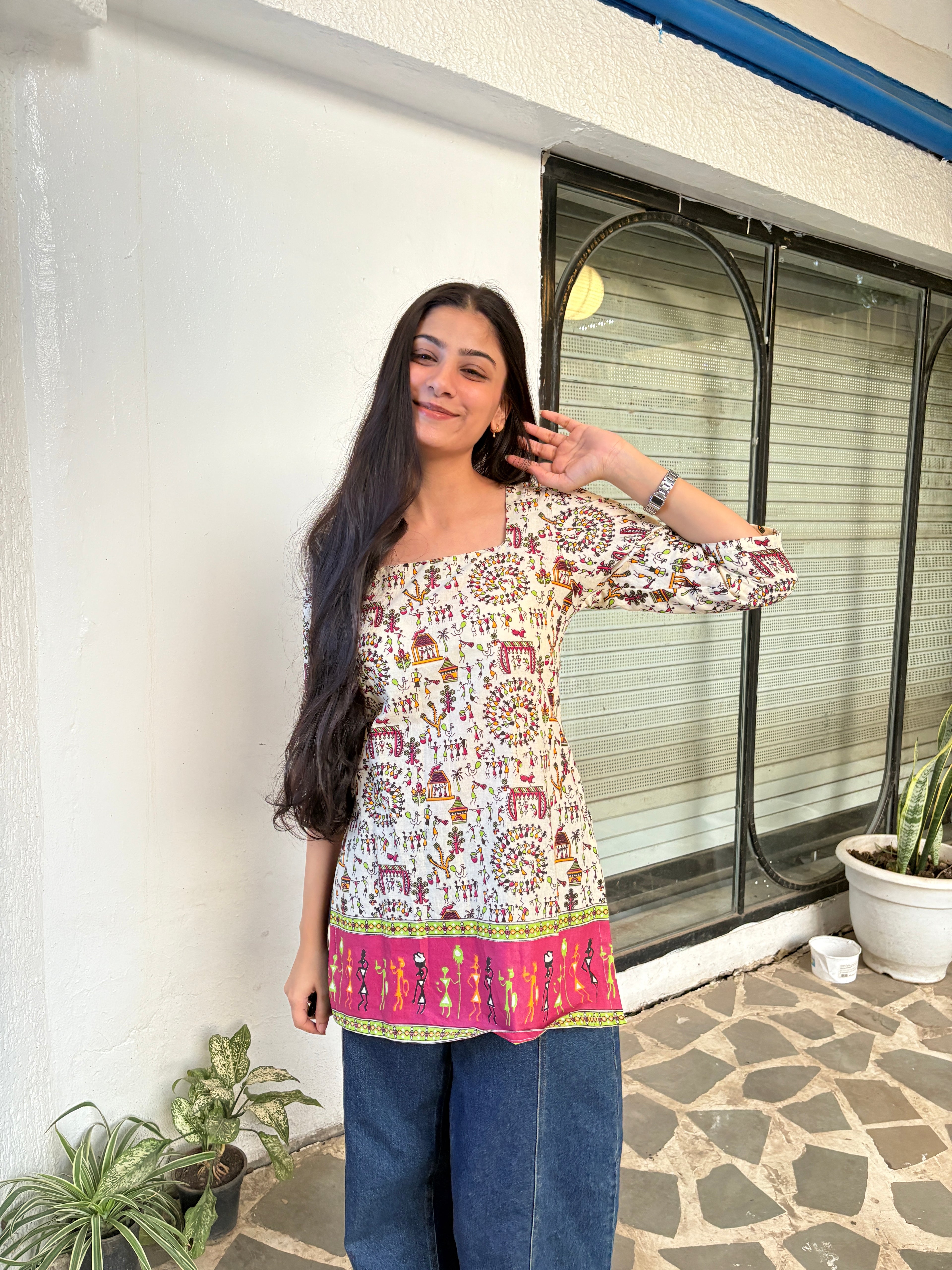 Warli Art kurti | Corset back | Short kurti