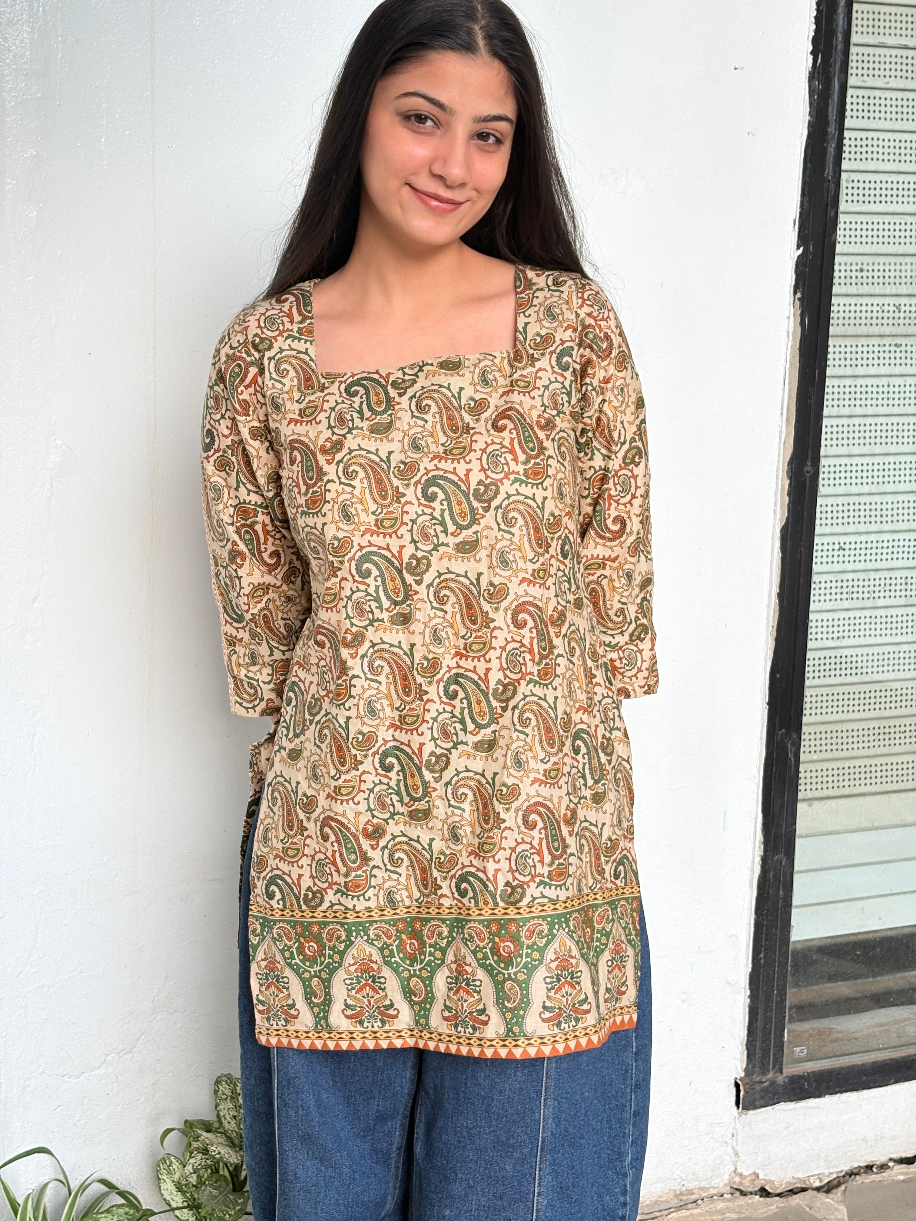 Warli print kurti | Beige color | Detailed sleeves | corset back
